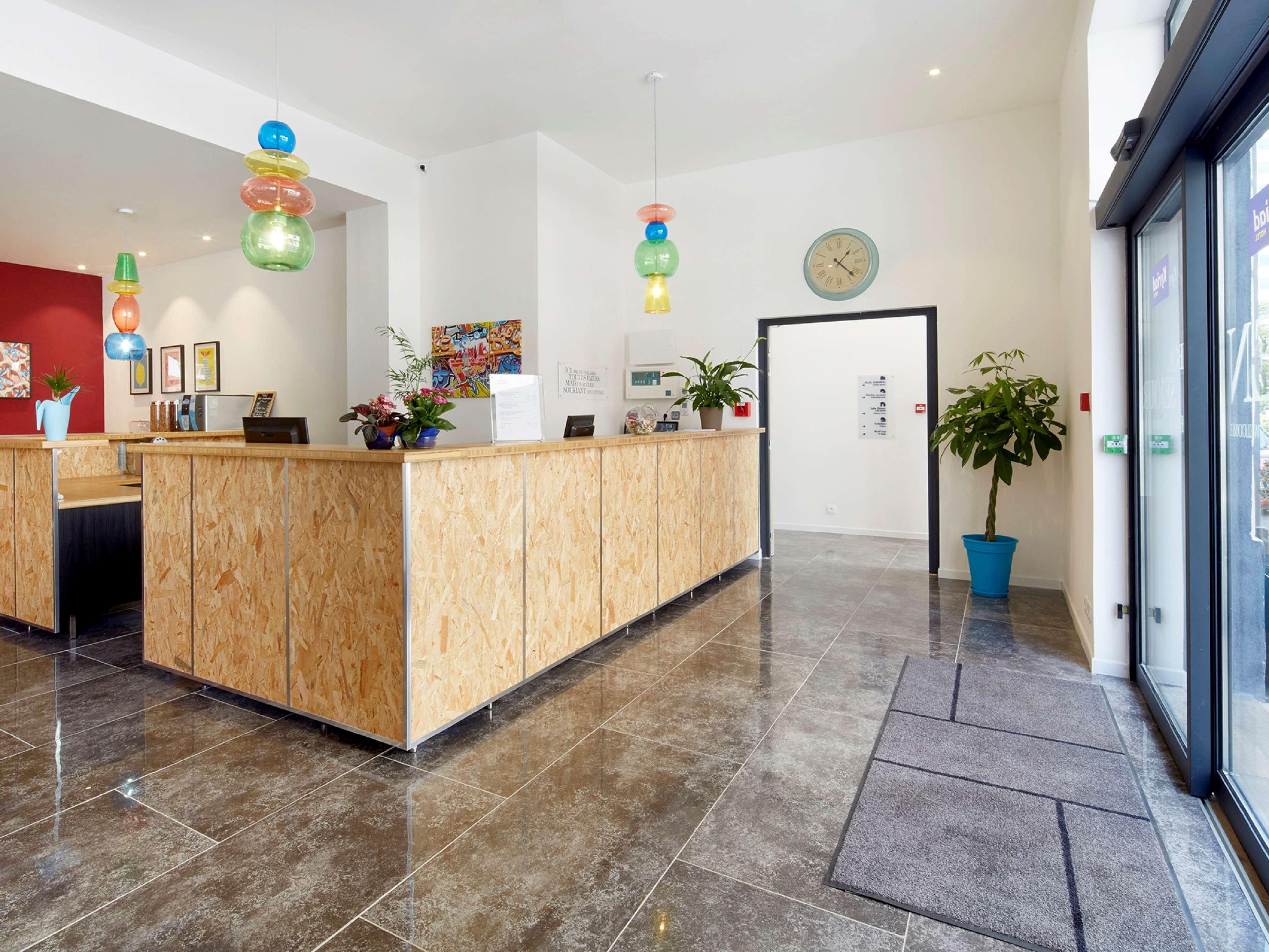 Kyriad Marseille Blancarde - Timone Ngoại thất bức ảnh